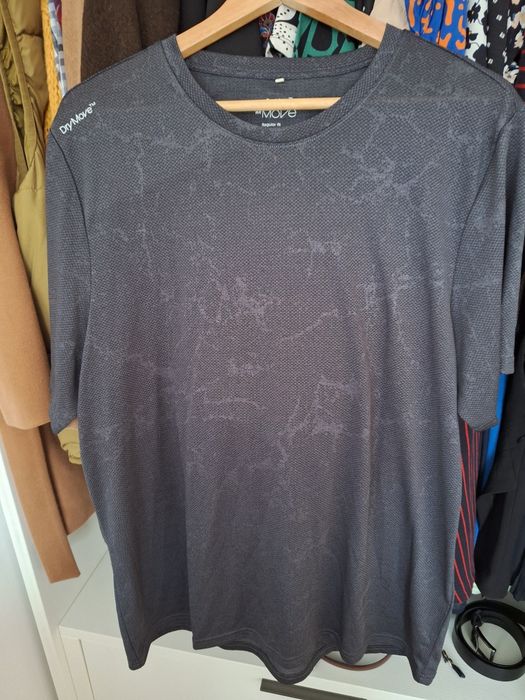 Tricou sport/ sala/ gym barbati H&M marimea L, nou fara eticheta