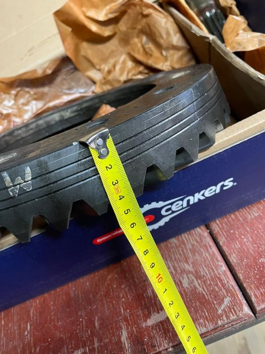 Главная пара и Исузу