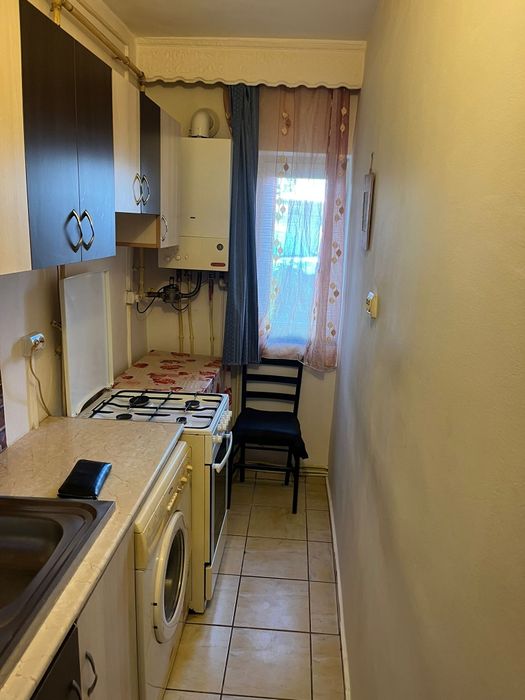 Garzoniera de inchiriat