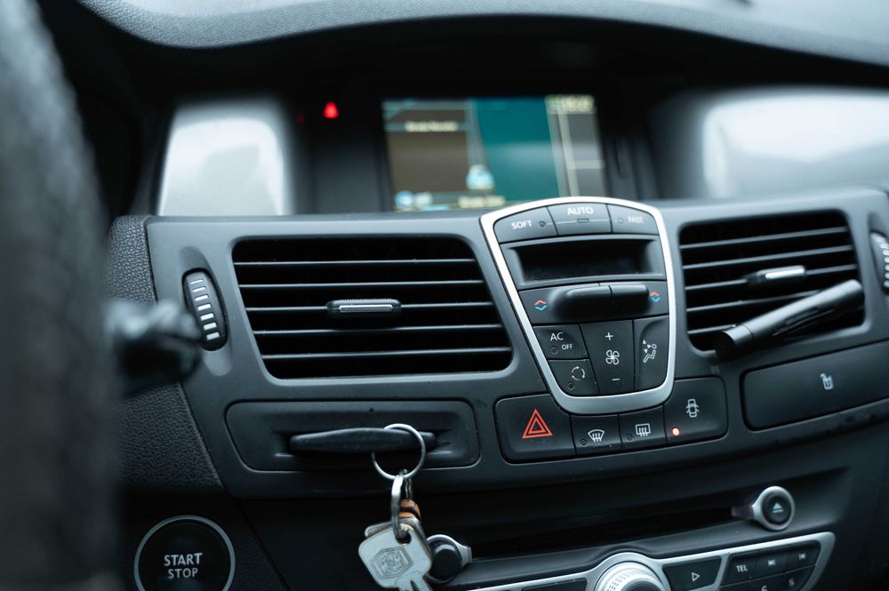 Renault Laguna, an 2011, motor 1.5