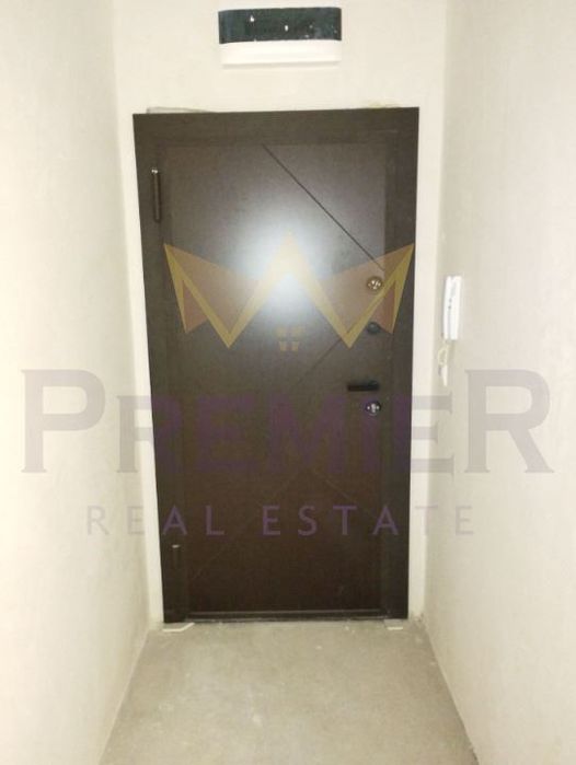 Продава се Двустаен апартамент в Варна, Колхозен пазар - 79 кв.м за 1059 €/кв.м - Снимка #3