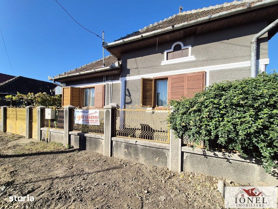 Vanzare casa in Teius