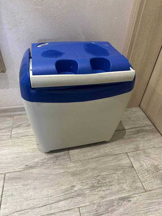 Хладилнa чанта Quigg   230/12v  , 26л, студено