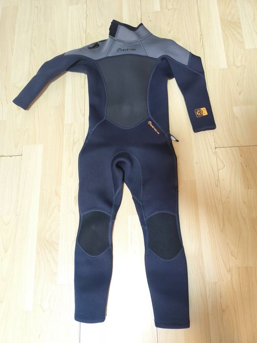 Costum de neopren copii Kleyou mărimea #4 (2.5 mm, 118 cm) – foarte puțin folosit