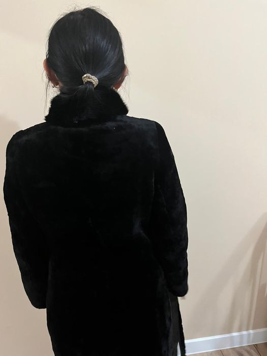 продаётся шуба мутон воротник норка