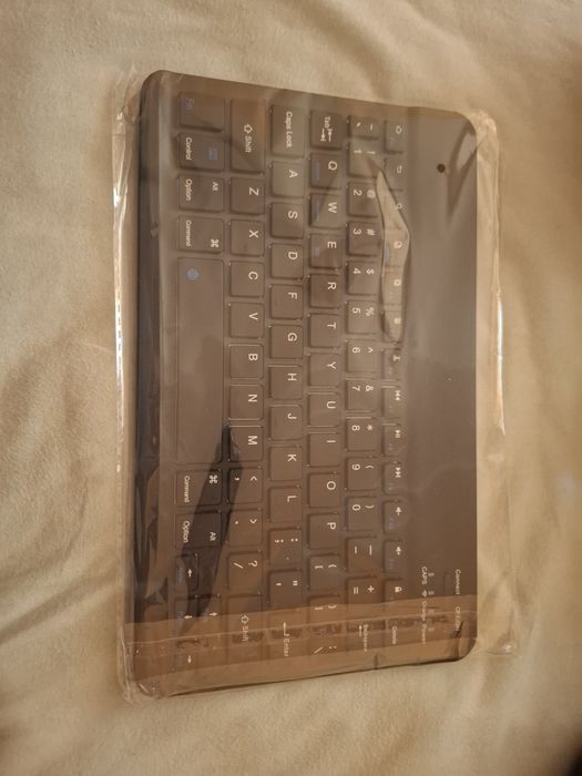 Мини Bluetooth клавиатура, 7 инча, черна, за IOS Android Windows PC Macbook Ipad таблет акумулаторна