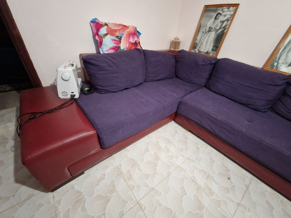 Vând colțar living !