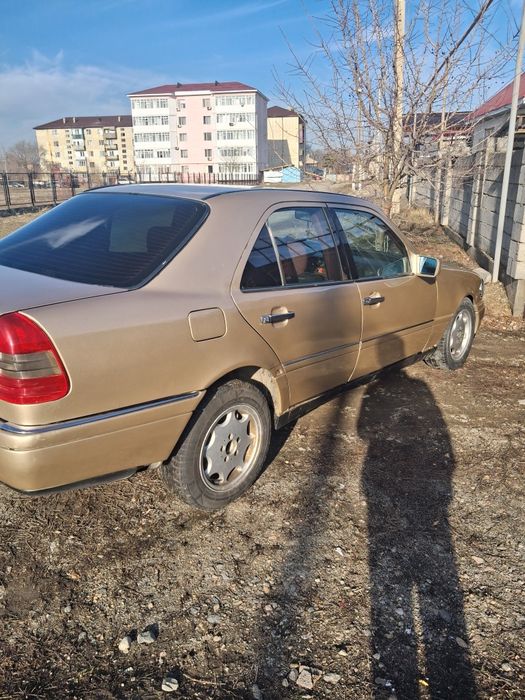 Машина сатылады мерс