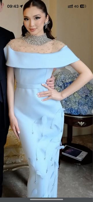 Платья вечерние длинные