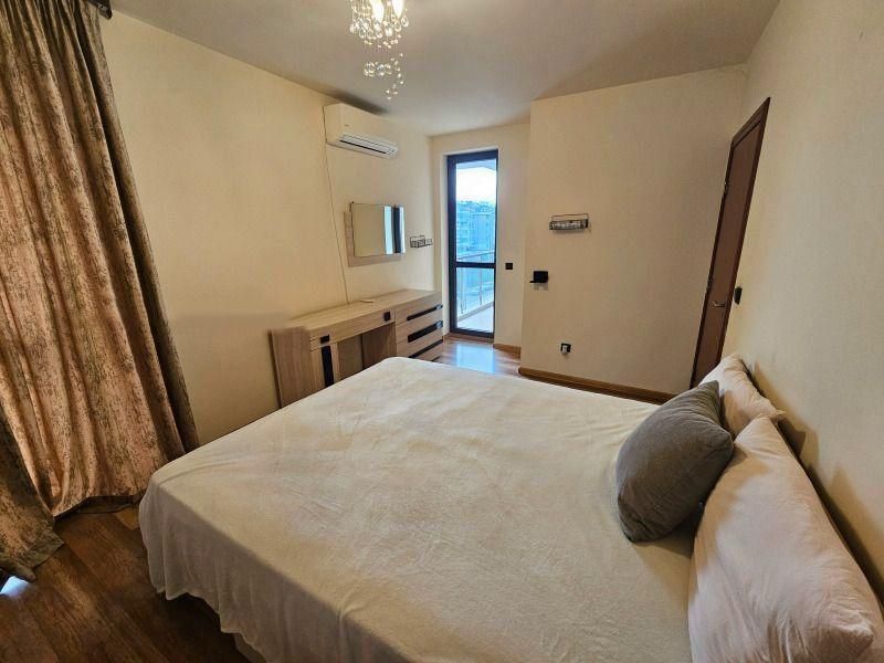 Дава се под наем Тристаен апартамент в София, Люлин 2 - 117 кв.м за 797.64 € - Снимка #5