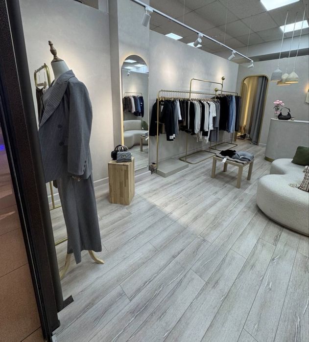 Продам готовый бутик(без одежы)