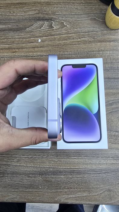 Iphone 14 purple