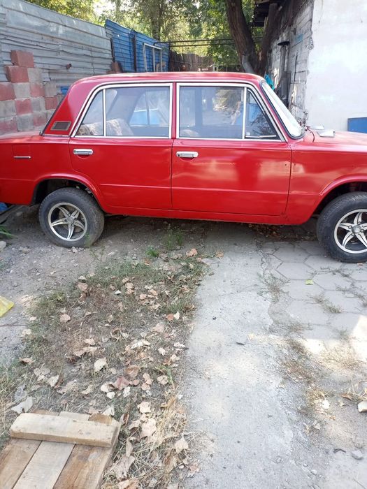 ВАЗ 2103 Жигули.
