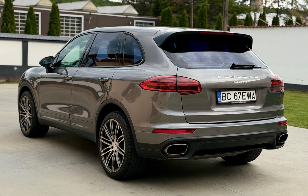 Porsche Cayenne 3.0 Diesel • Euro 6 • 2016 • Full Service • Fără daune