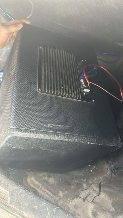 Продам  сабвуфер