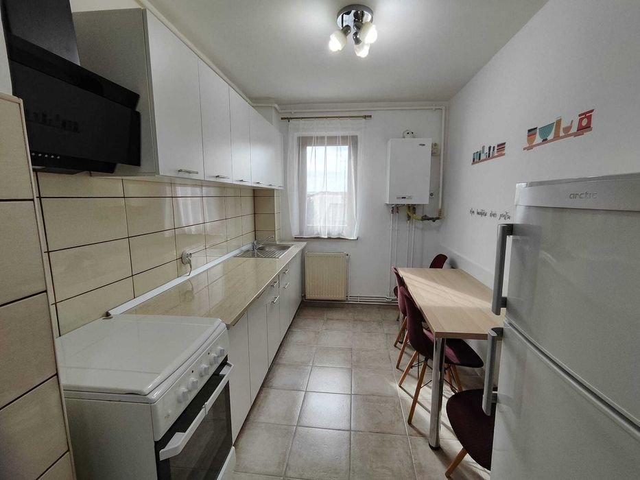 De inchiriat , apartament 2 camere , Dupa Zid , Medias , etaj 2