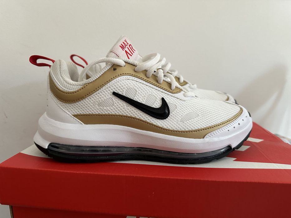 Маратонки NIKE Air Max Ap
