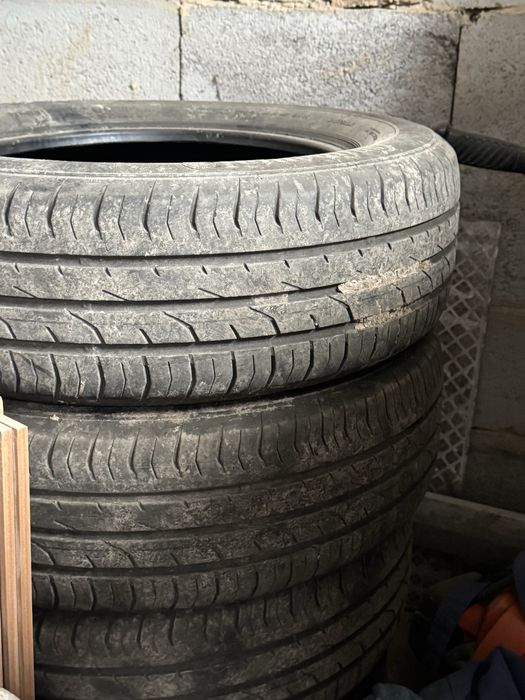 Продам Летний Шины 195/65/15 Continental