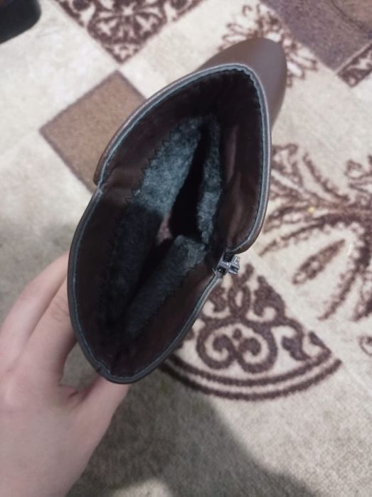 Новые в хорошем состоянии полусапожки