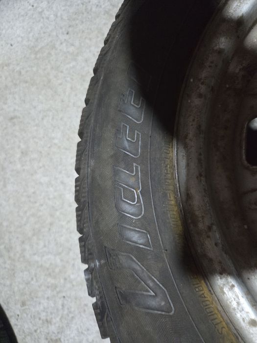 185/65/14  1шт Ризин и диск