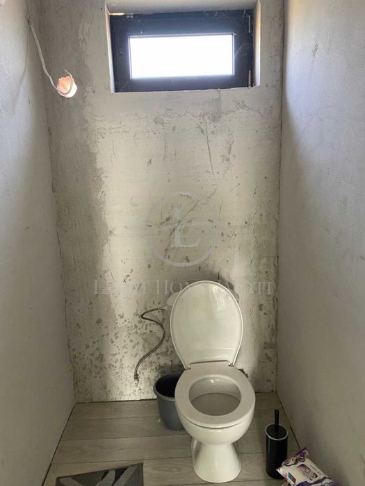 Продава се Къща в с. Костиево, Област Пловдив - 450 кв.м за 532 €/кв.м - Снимка #9