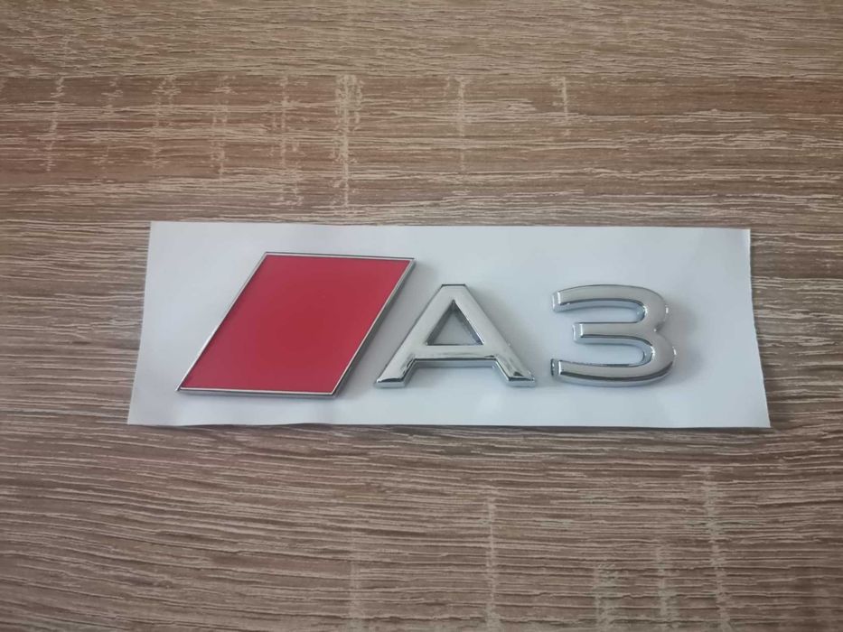 сребриста емблема Audi A3 нов стил