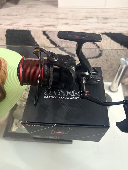 Бюджетна риболовна фидер макара на марката Nitro starkx long distance.
