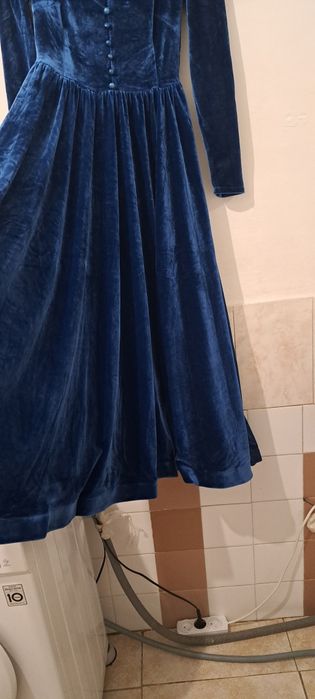 П р о д а а м п л а т ь е