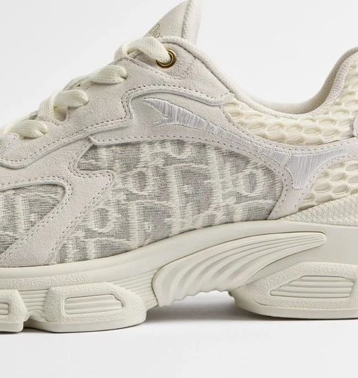 CD Chrono Sneaker -