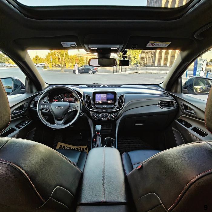 Chevrolet Equinox, 2022, фулл, в идеальном состоянии