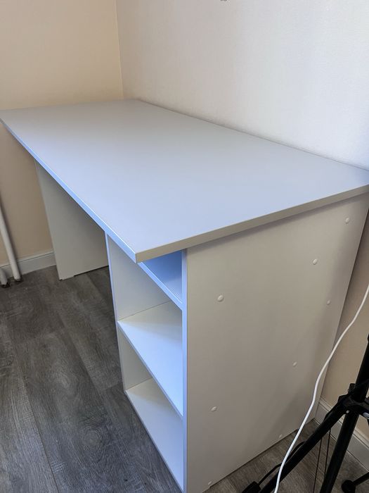Стол письменный