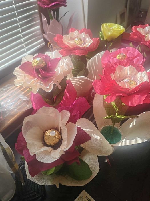 Цветя от креп хартия за всеки повод!