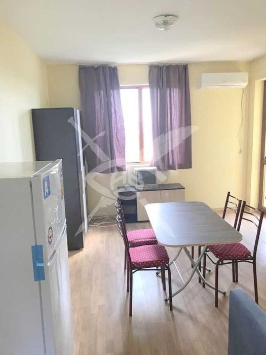 Продава се Хотел в Свети Влас - 1020 кв.м за 618 €/кв.м - Снимка #1