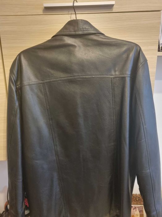 Jacheta piele de Targu Mures, de barbat , marime xl,