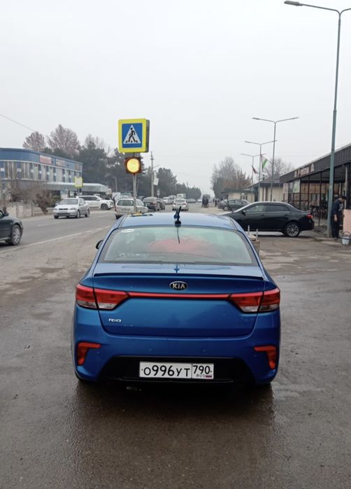 Срочно продам машину