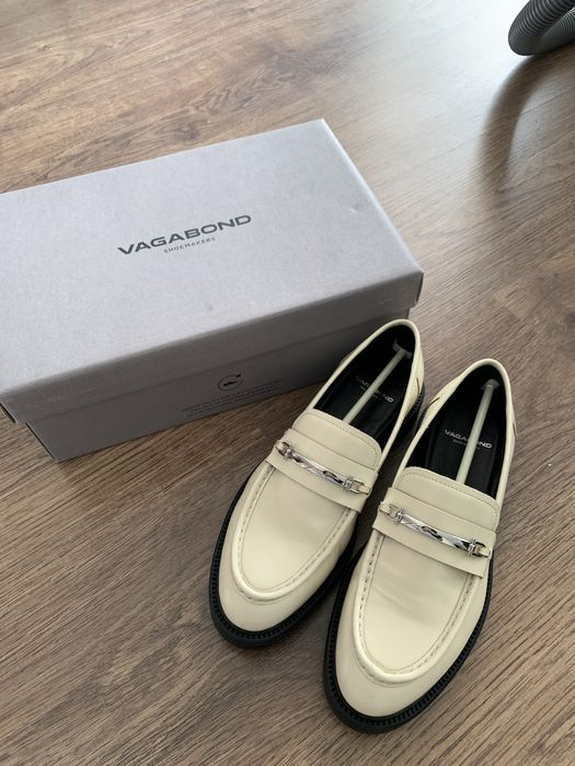 Дамски обувки Kalliste и Vagabond