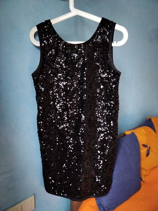 Платье мини вечернее с пайетками