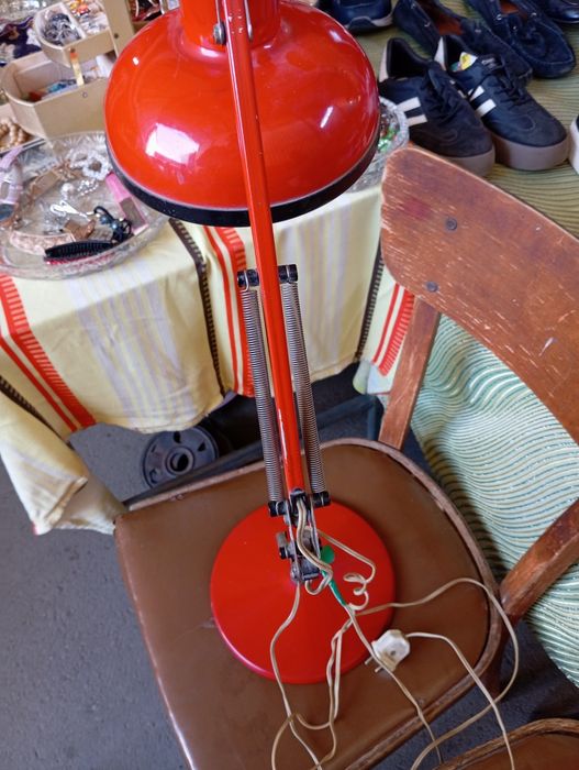 Продам советскую настольную лампу