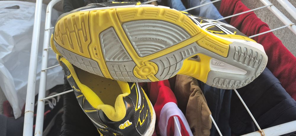 Asics nr 45 28.5 cm interior