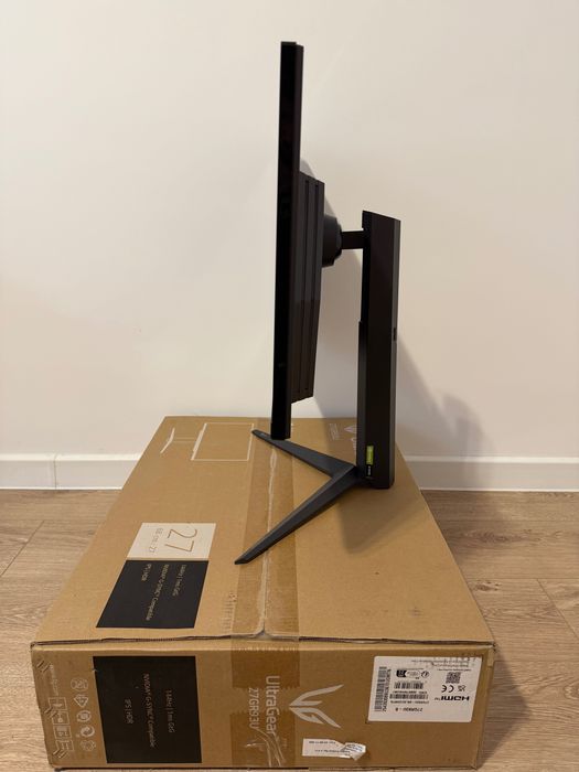 Monitor Gaming 27’’ LG UltraGear 27GR93U UHD(3840x2160), 144hz