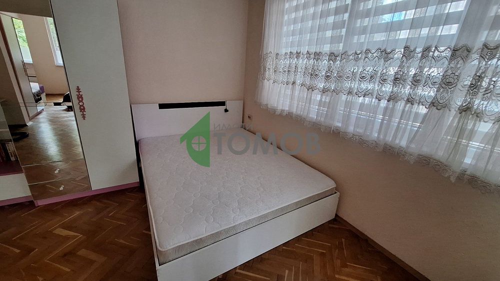 Продава се Тристаен апартамент в Стара Загора, Център - 82 кв.м за 1841 €/кв.м - Снимка #4