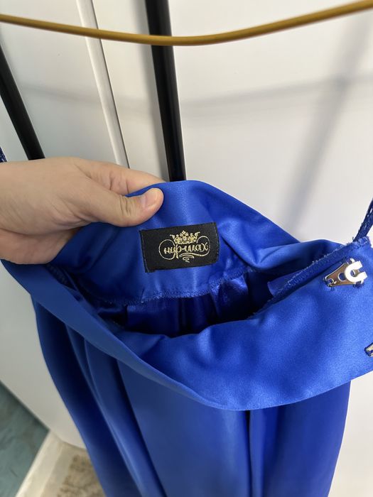 Нуршахтан атлас юбка