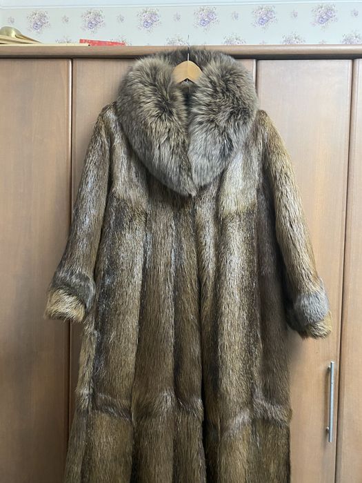 Шуба, греческая, нутрия с песцом