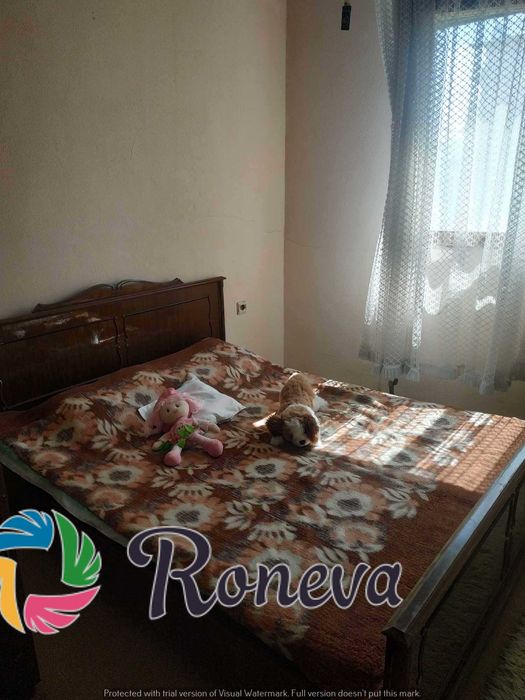 Едноетажна  къща и сутерен с.Кранево