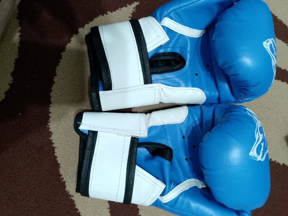 Books perchatka yangi