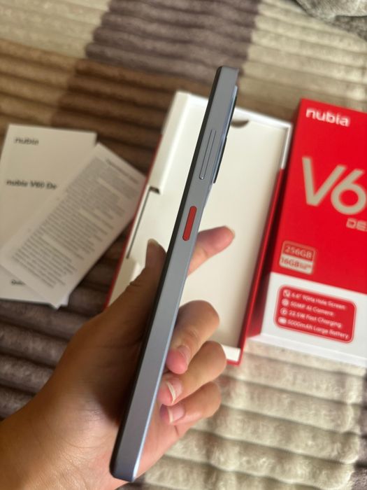Nubia V60 Design