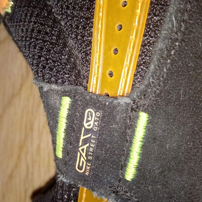 Продам футзалки стрит гато