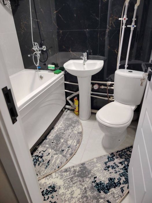 Сдаётся -ижара 1 ком в 8 микрорайоне