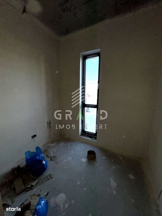 Spațiu Comercial 120Mp | 4 Incăperi | 3 Bai | Terasă 20Mp | Parcare