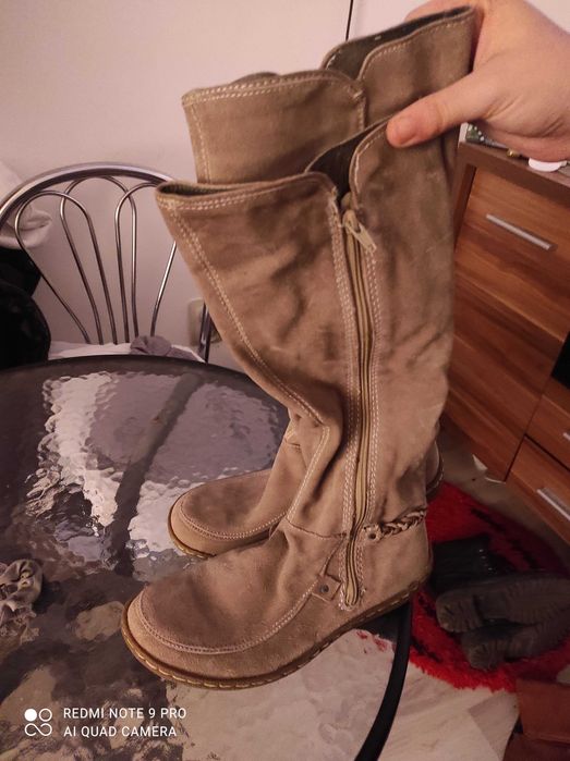 Cizme piele întoarsă